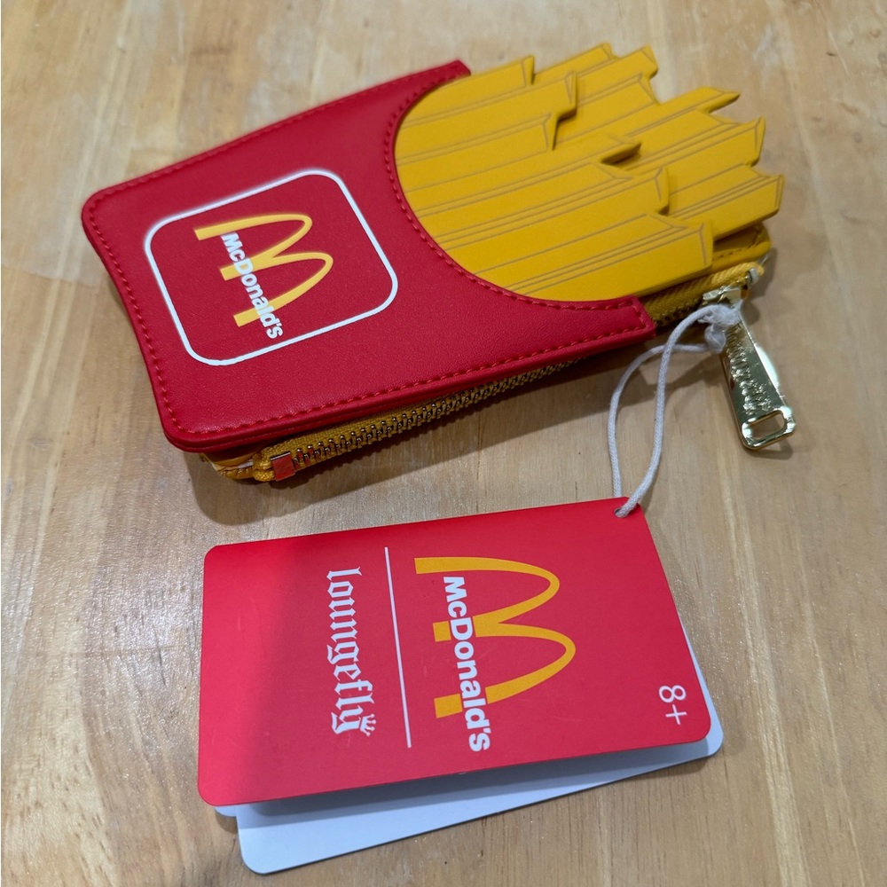 NWT Loungefly McDonald’s French Fry 🍟 Card Holder